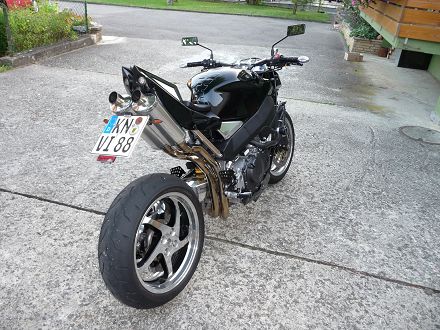k-P1000026