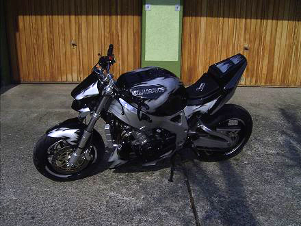 k-CBR900RR SC33 007