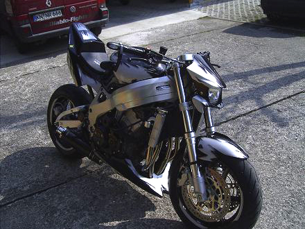 k-CBR900RR SC33 010