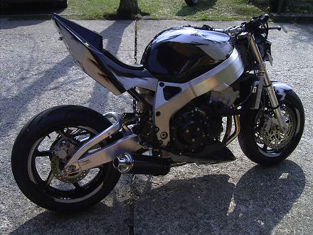 k-CBR900RR SC33 012